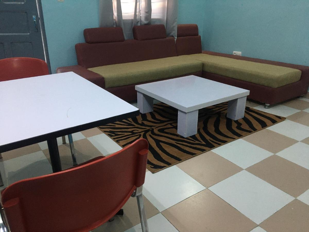 Residence Maryhouse - Free Breakfast And Taxi From Airport Cotonou Exteriör bild