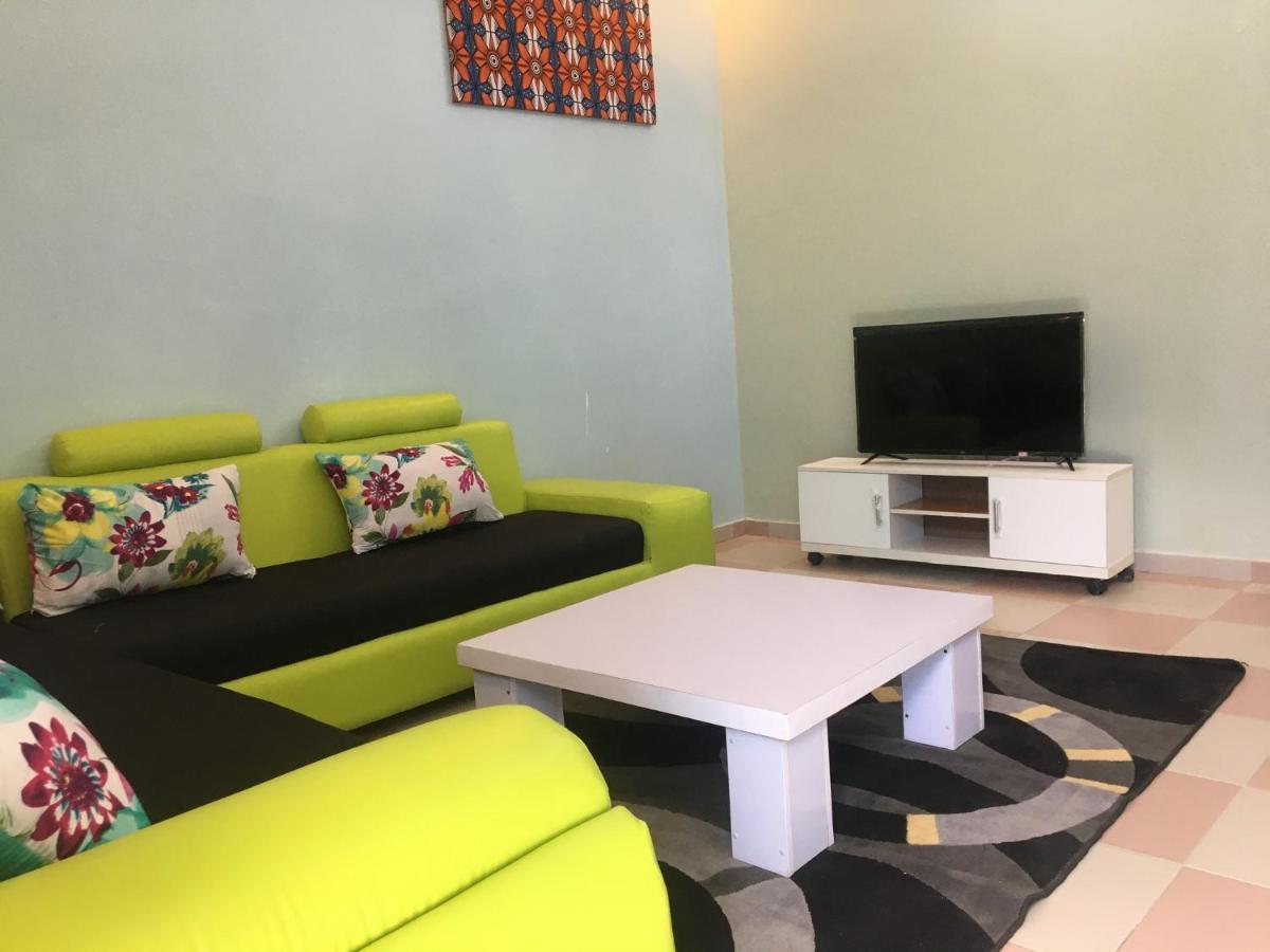 Residence Maryhouse - Free Breakfast And Taxi From Airport Cotonou Exteriör bild
