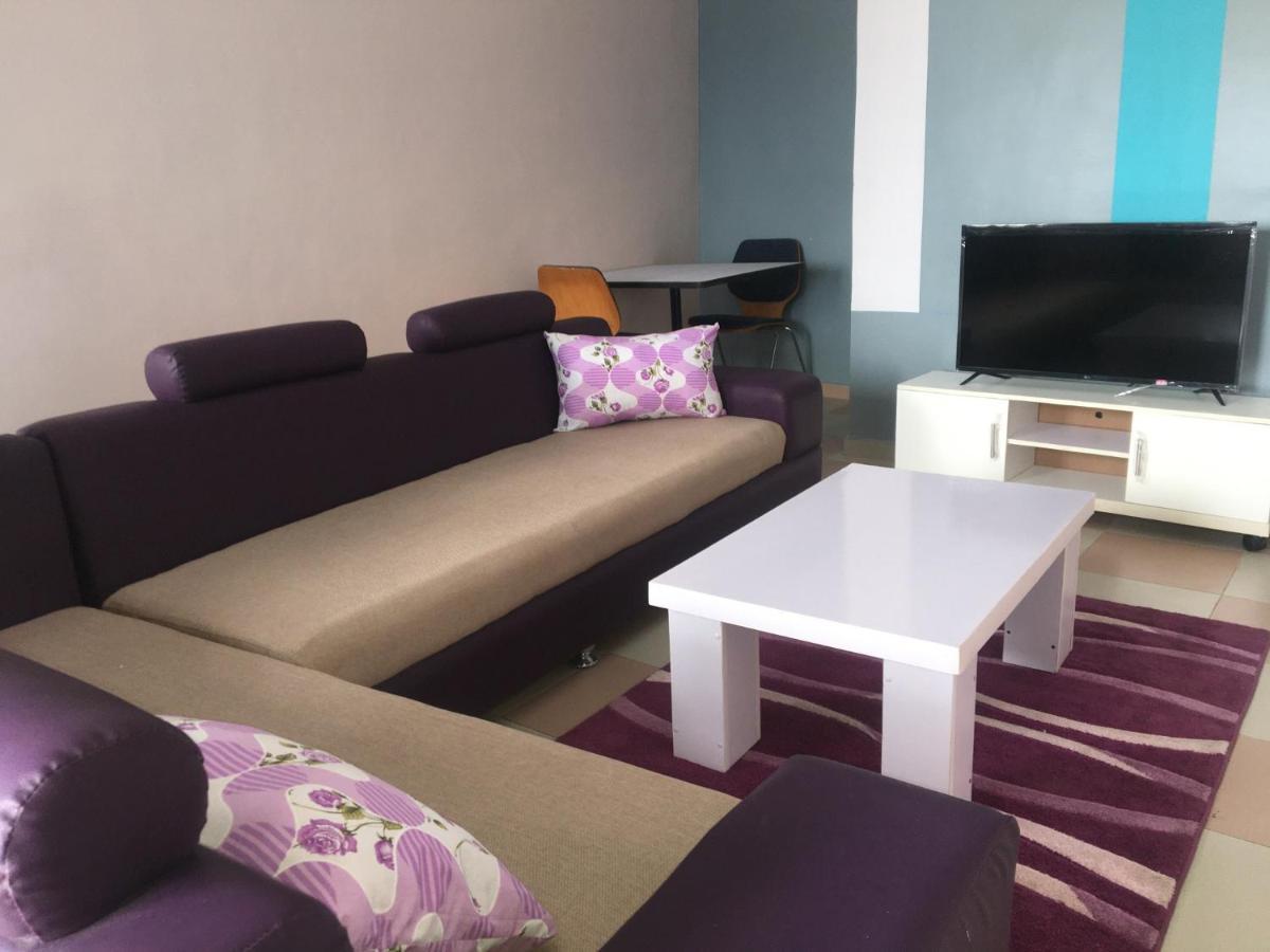Residence Maryhouse - Free Breakfast And Taxi From Airport Cotonou Exteriör bild