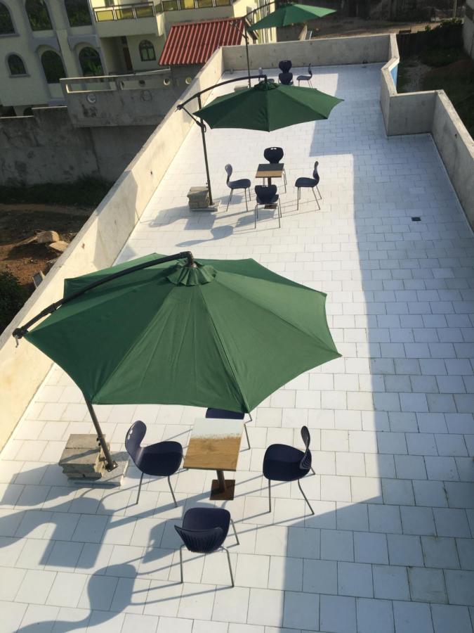 Residence Maryhouse - Free Breakfast And Taxi From Airport Cotonou Exteriör bild